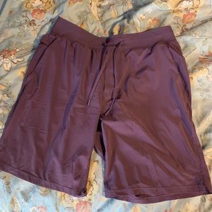 Lululemon T.H.E. short (9” inseam with liner)